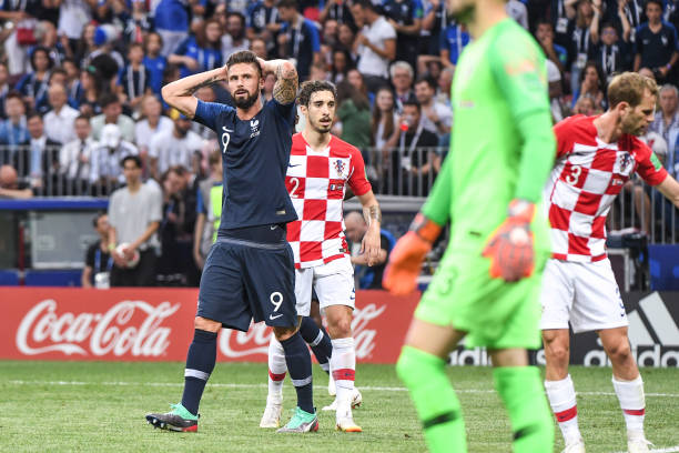 西蒙尼的成 西蒙尼的成